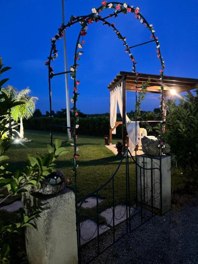 Bed and Breakfast A Lu Fanizza Cutrofiano Zewnętrze zdjęcie